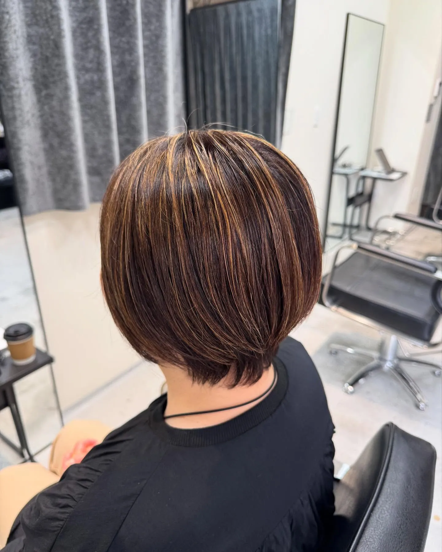 ショートボブにハイライト🤩