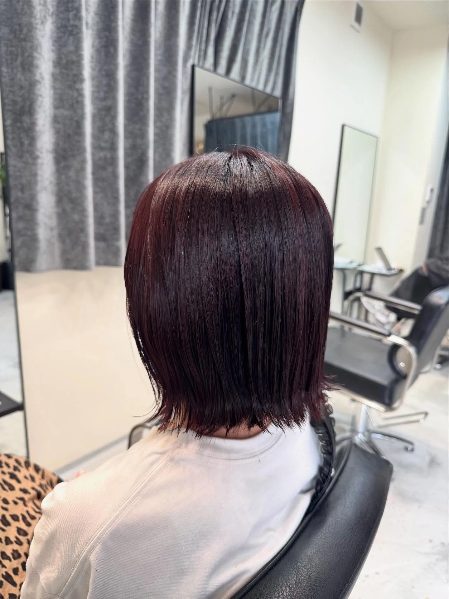 外ハネボブにチェリーピンク🍒