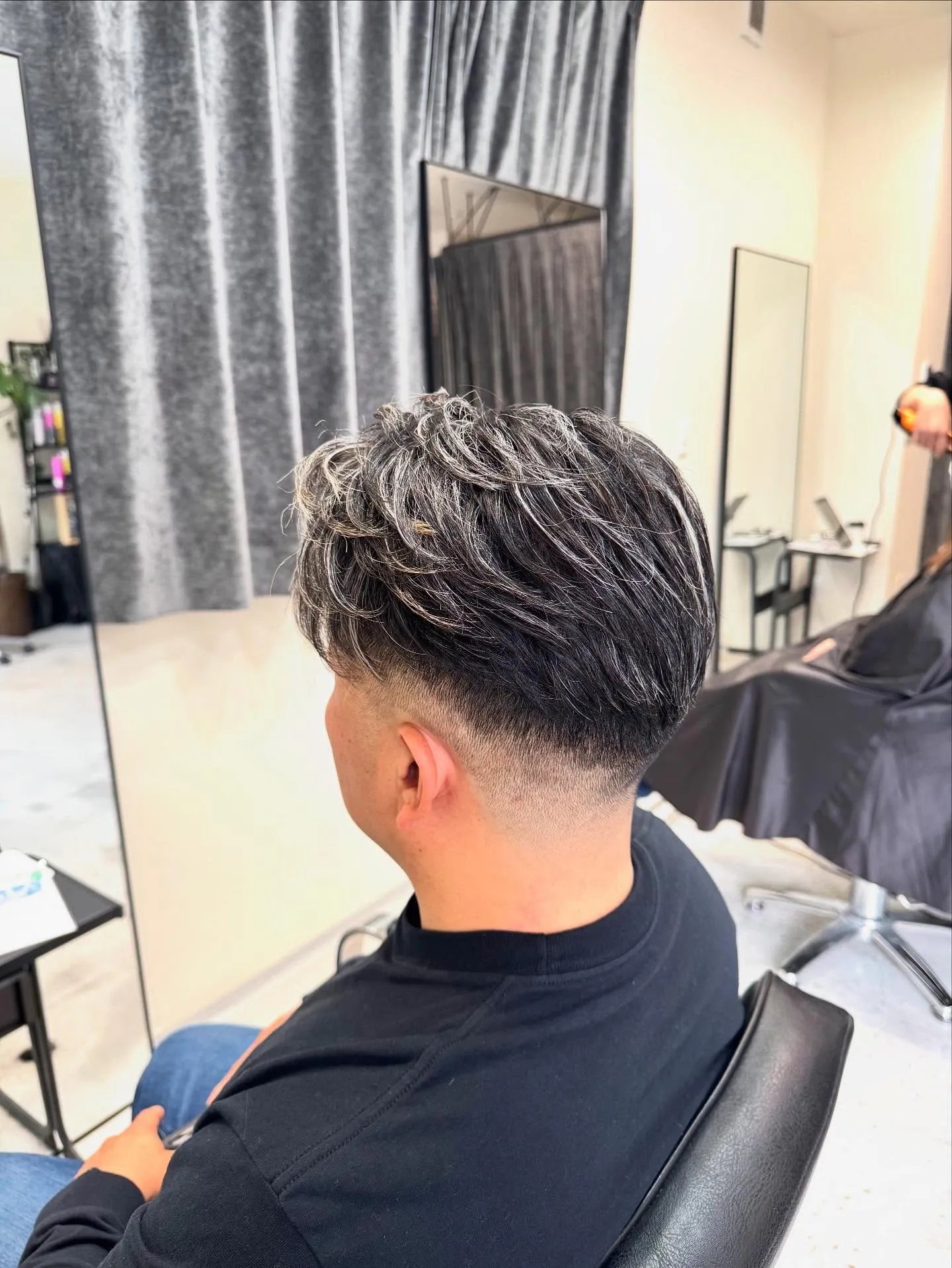 フェードスタイルにホワイトハイライト🤩