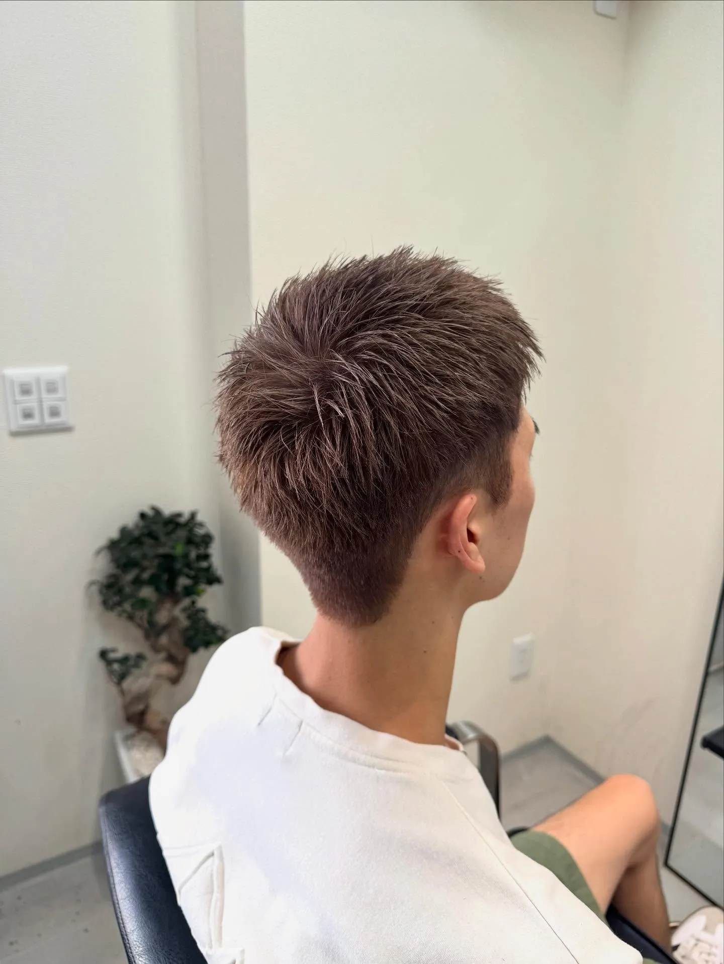 ベリーショートにグレージュ🤩