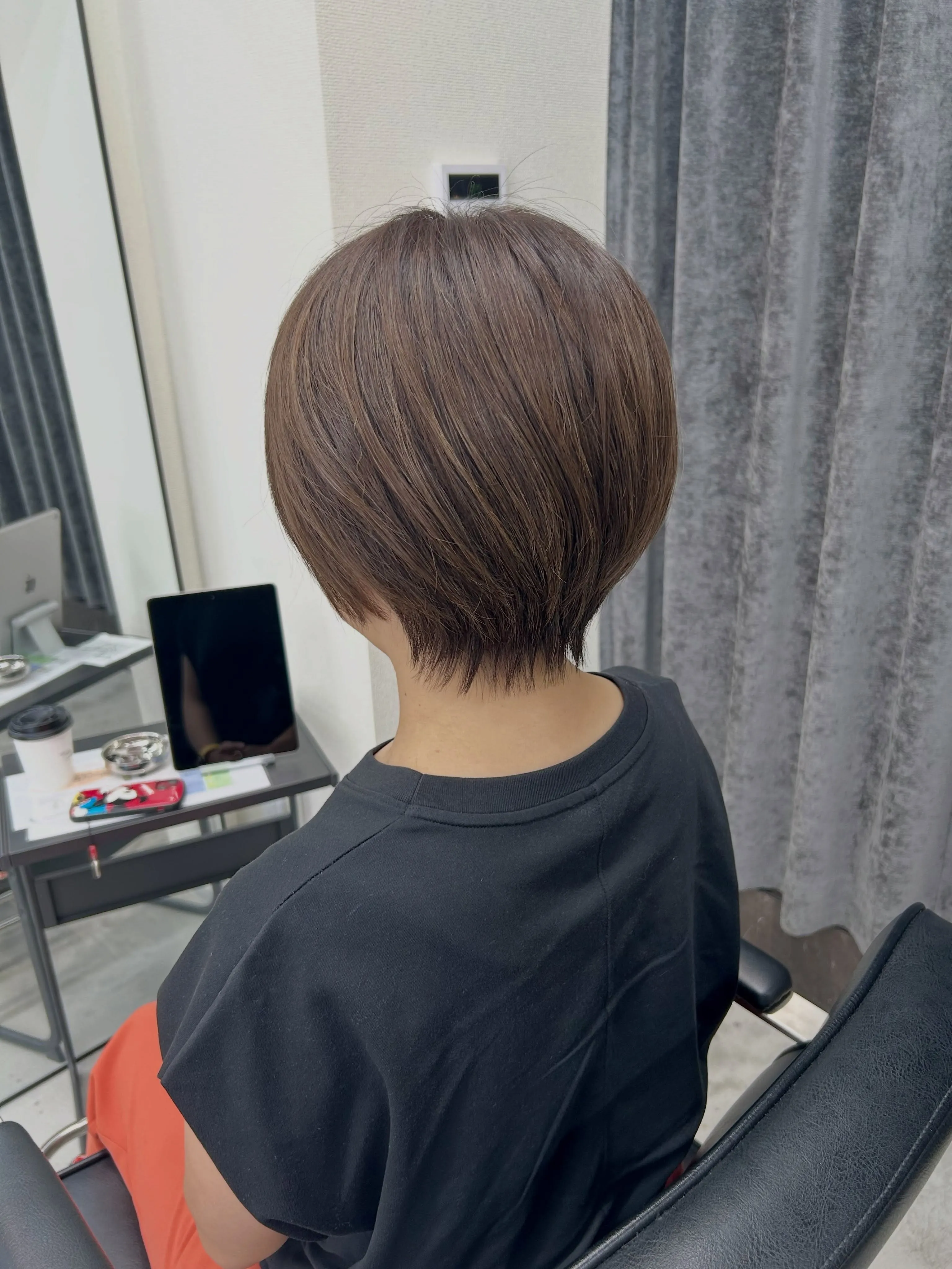 丸みショート×ベージュブラウンで